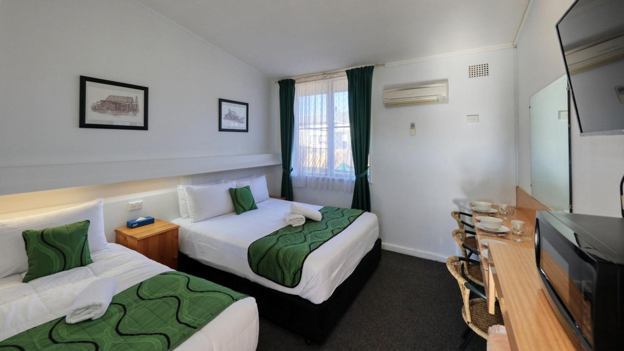 Cbd Gi Motel Glen Innes Exterior photo